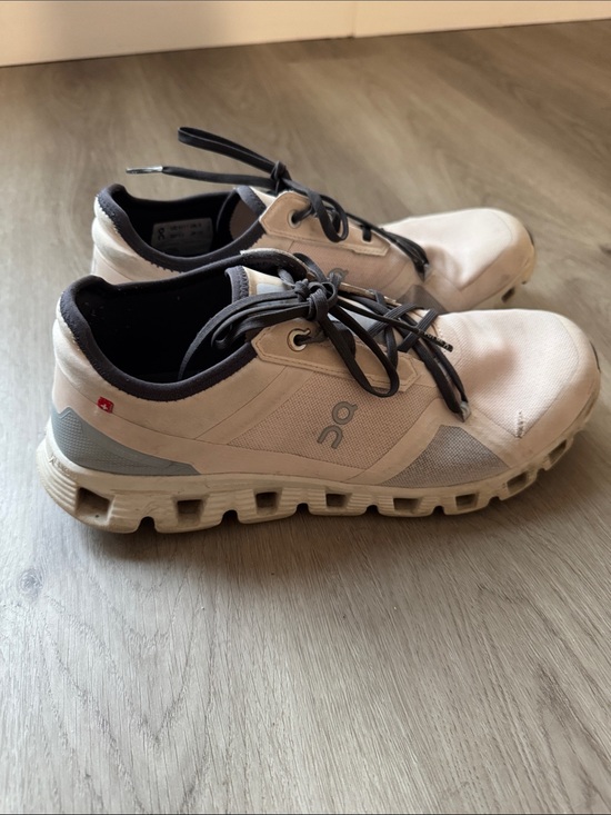 On Running Shoes - On Cloud X 3 AD